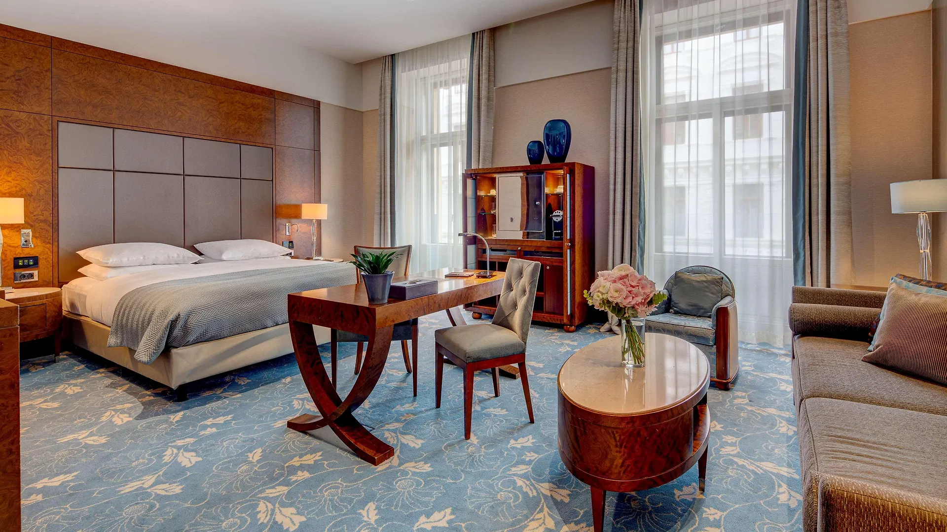 Hotel Anantara Palais Hansen Vienna - Newly Renovated