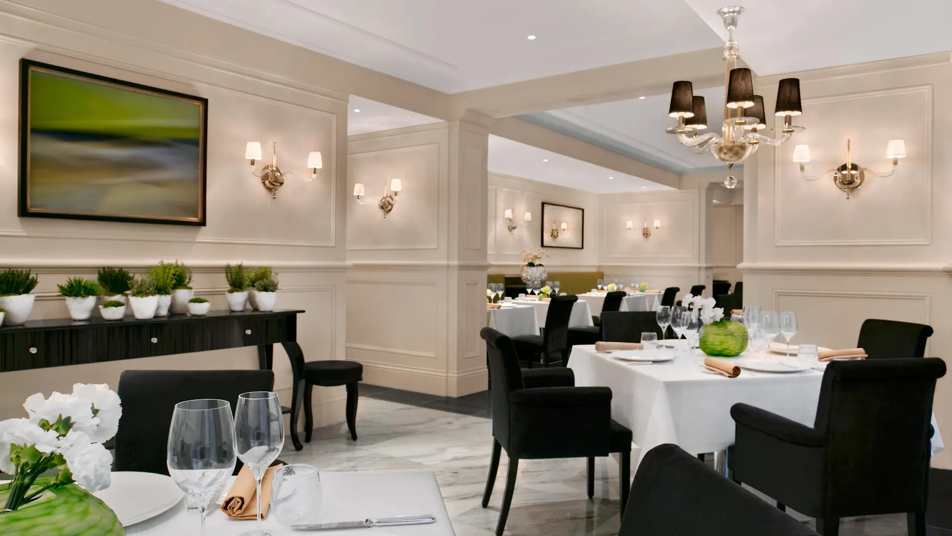 Anantara Palais Hansen Vienna - Newly Renovated Hotel