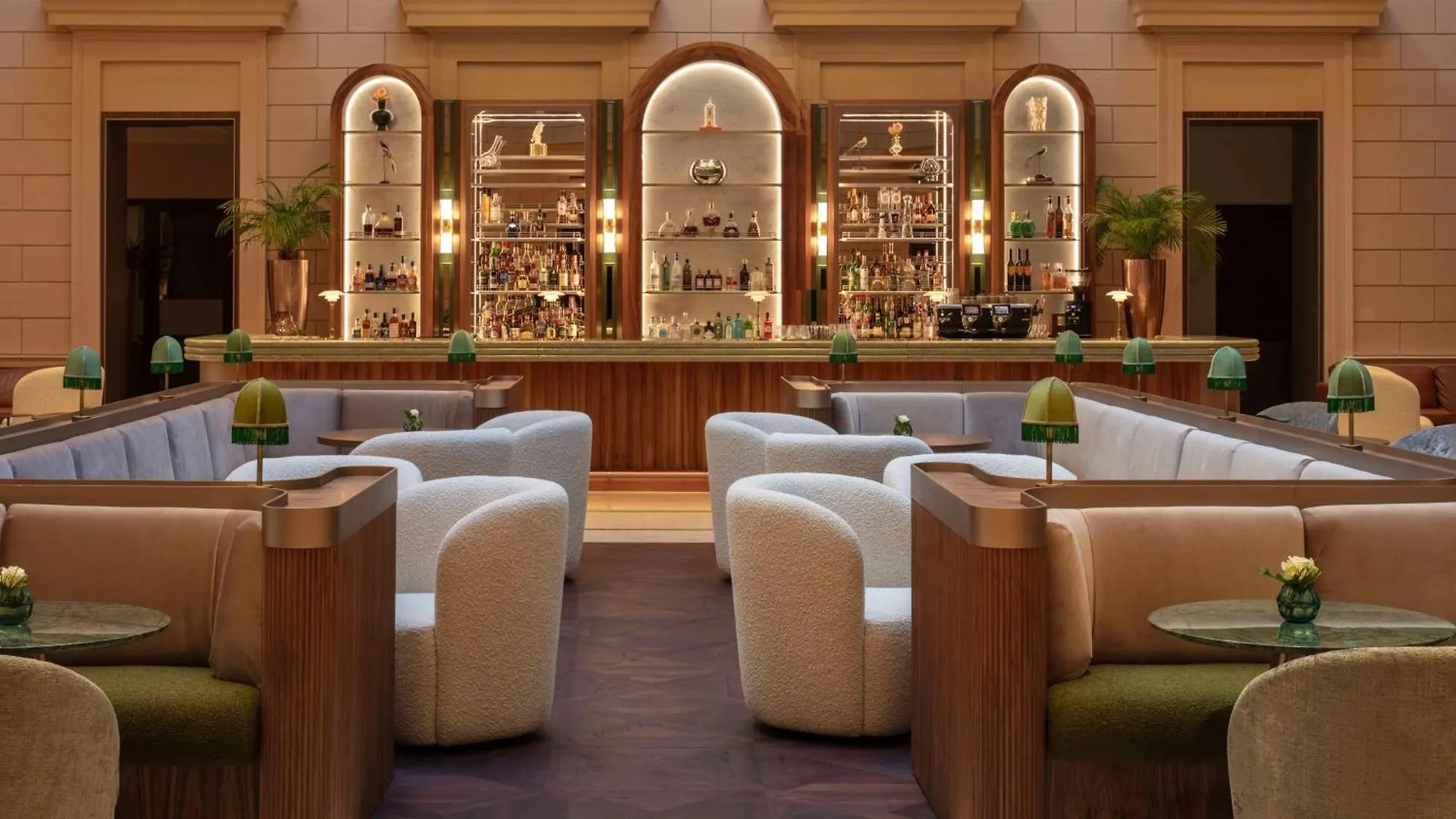 Hotel Anantara Palais Hansen Vienna - Newly Renovated