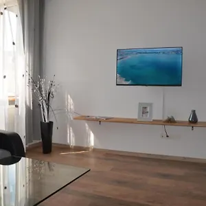 Vega - Free Parking - Self Checkin Apartament