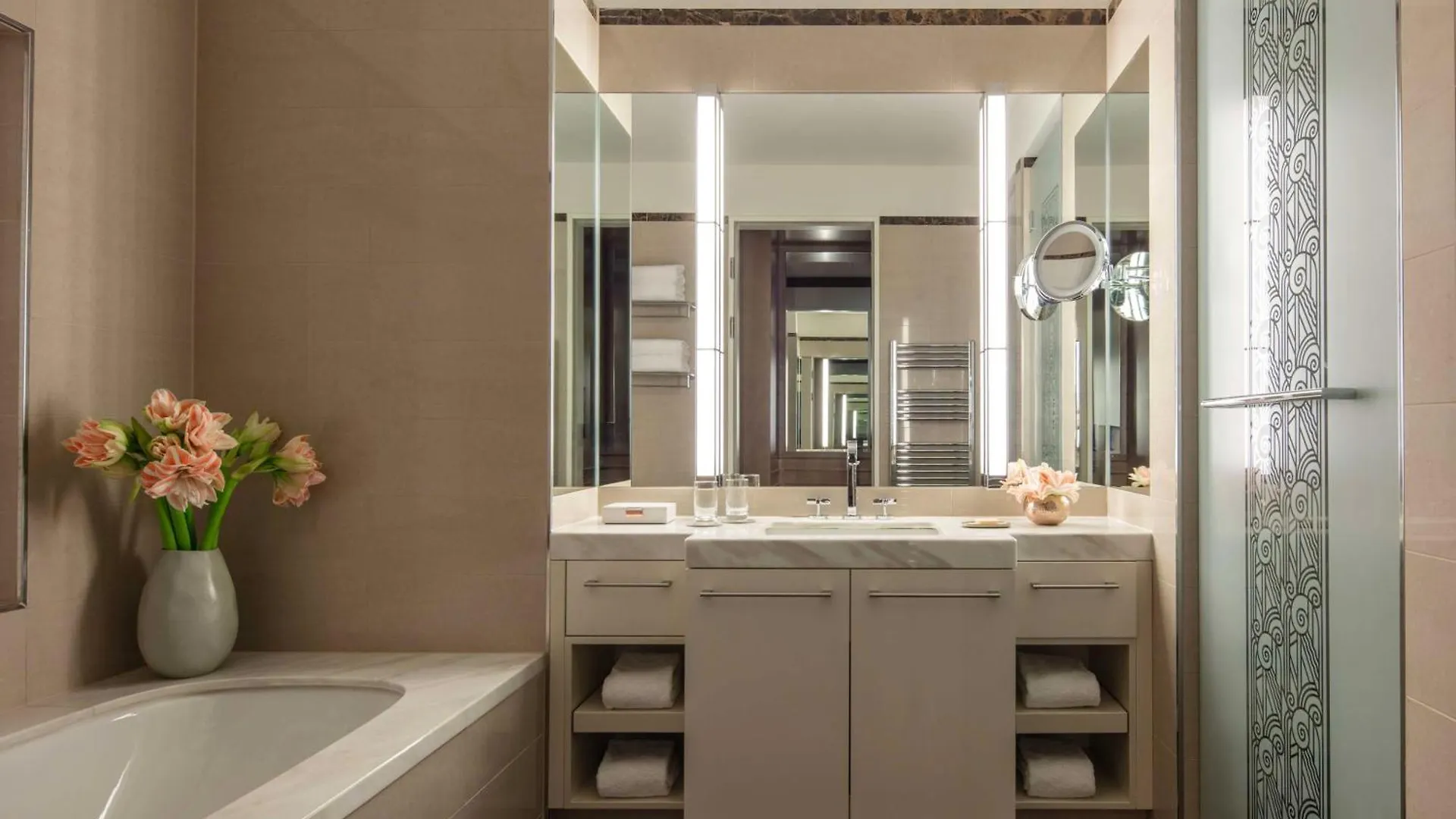 Anantara Palais Hansen Vienna - Newly Renovated Hotel