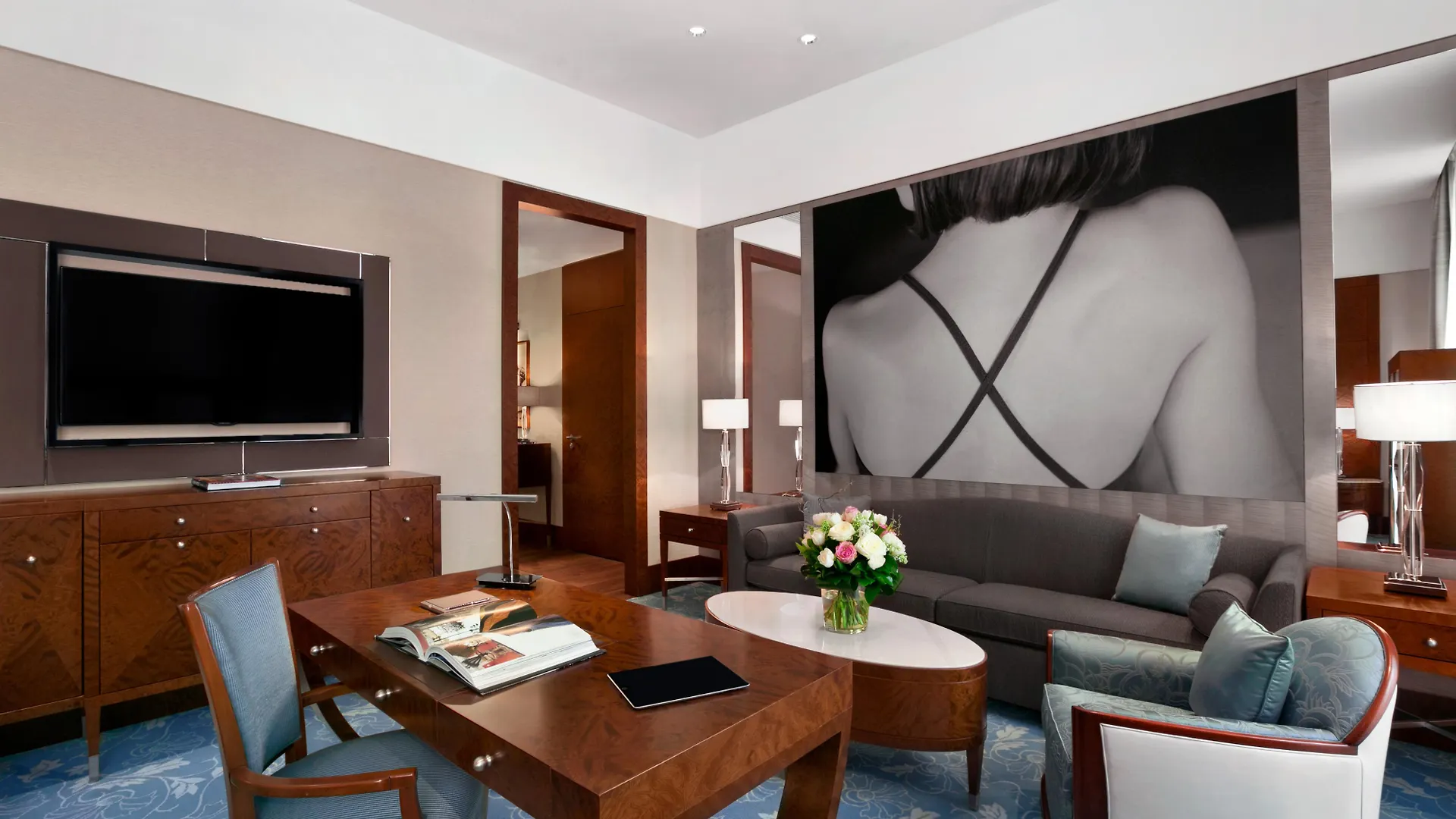 Anantara Palais Hansen Vienna - Newly Renovated מלון
