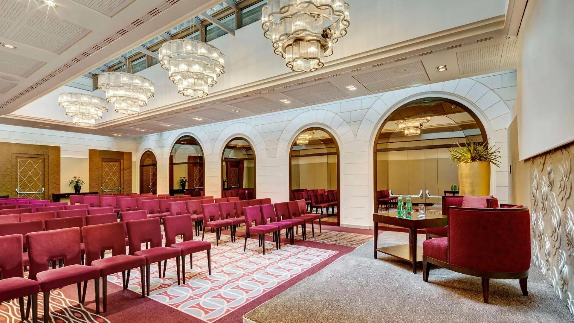 ***** מלון Anantara Palais Hansen Vienna - Newly Renovated אוסטריה